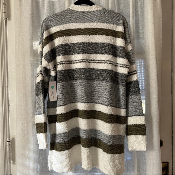 Pink Clover Millicent Cardigan - Picture 9 of 9